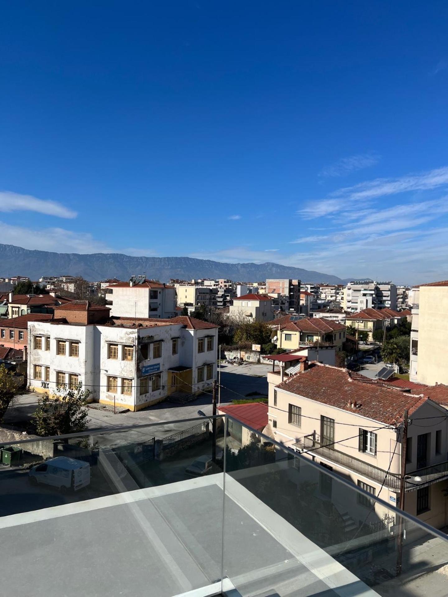 White Luxury Apartment Trikala  Exterior photo