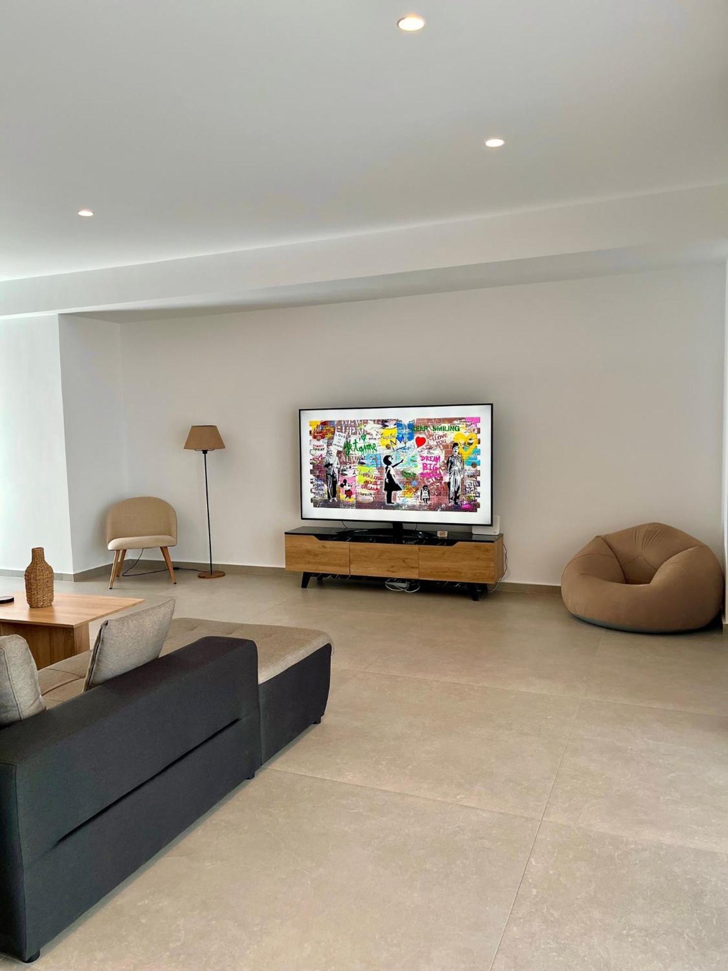 White Luxury Apartment Trikala  Exterior photo